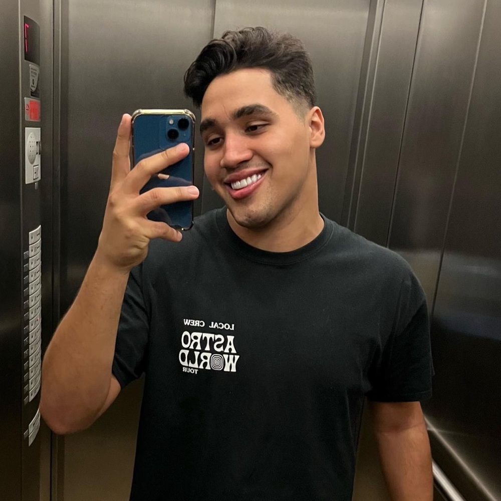 Meet your Posher, Nathan